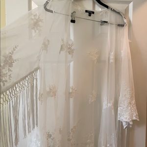 White lace Torrid kimono
